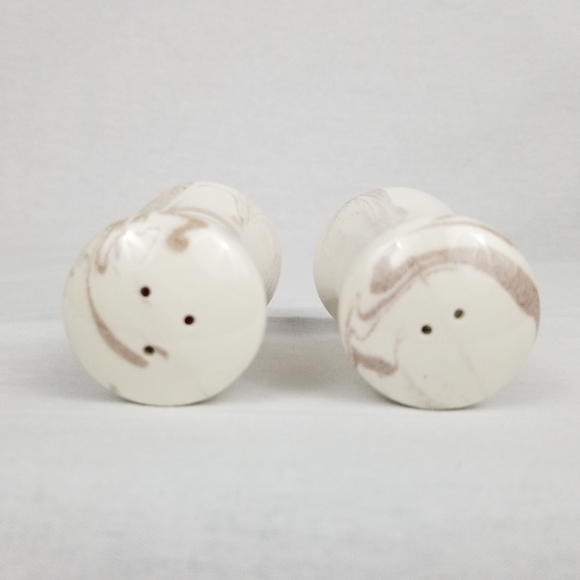 Vintage ceramic marble pattern salt & pepper - Picture 6 of 10